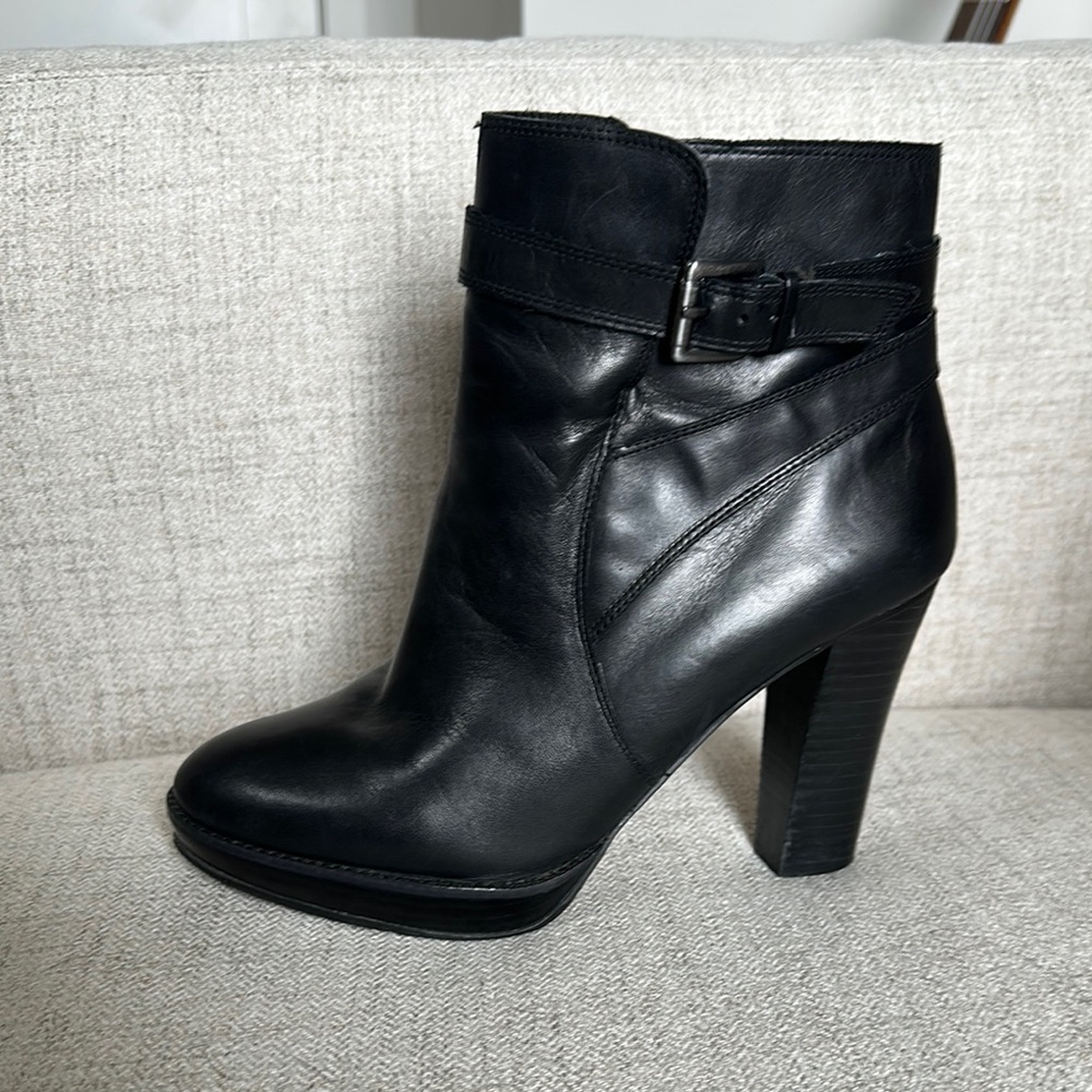 Arturo Chiang Black Heeled Boots with Decorative Strap